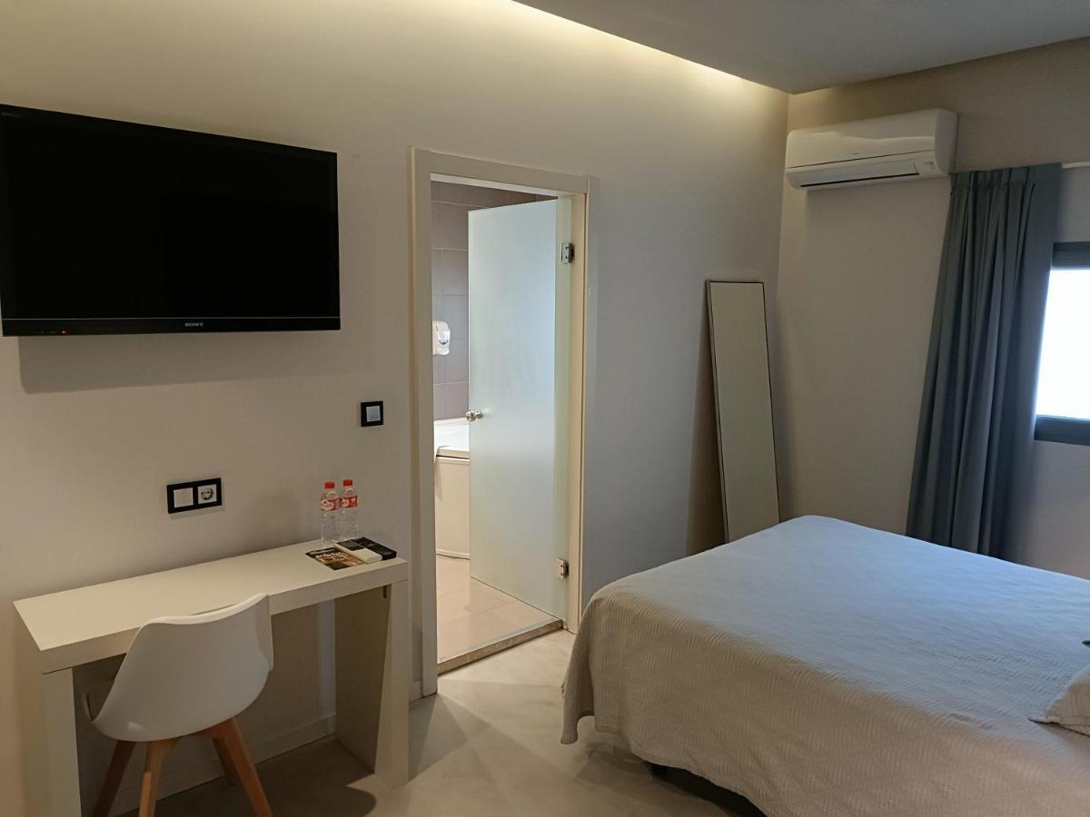 Hotel Ardigales 11 Castro Urdiales Esterno foto
