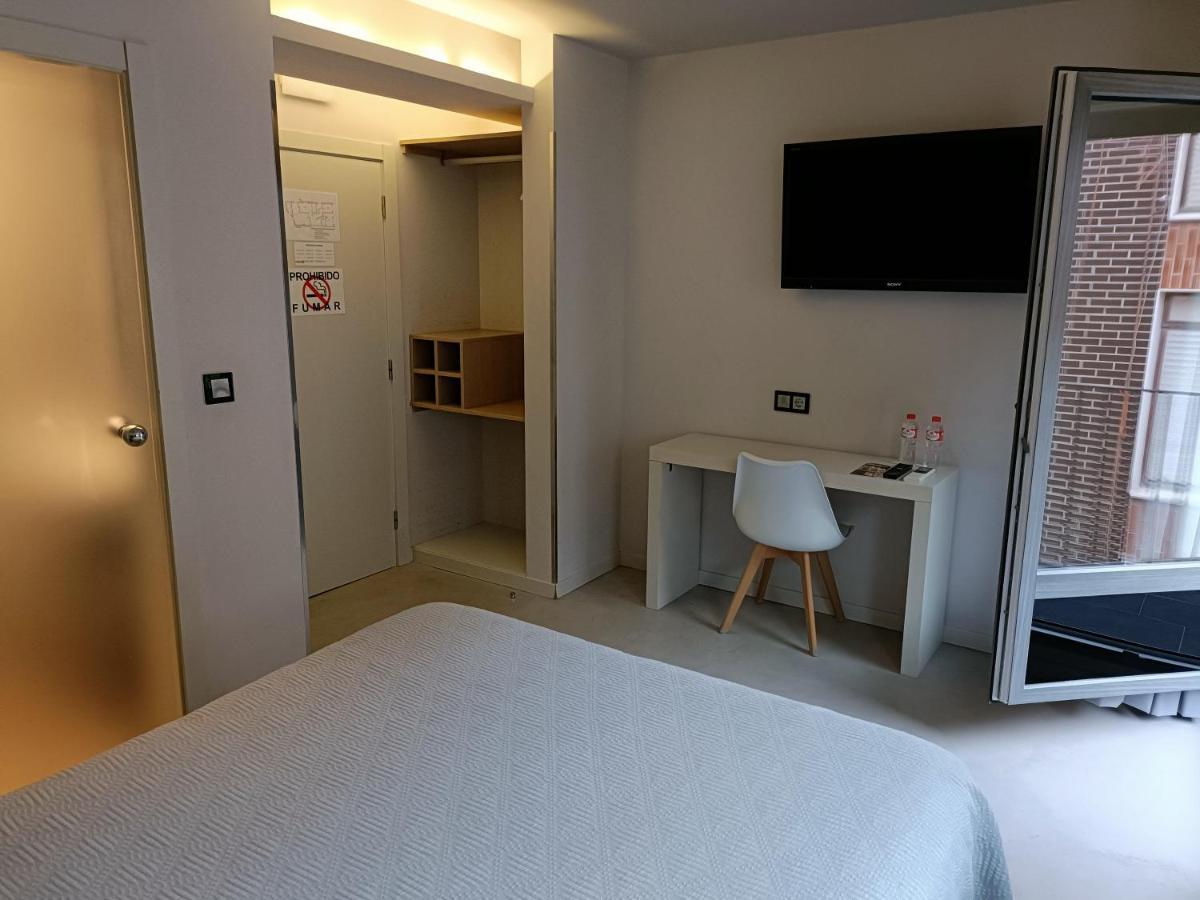 Hotel Ardigales 11 Castro Urdiales Esterno foto